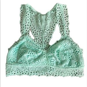 Aerie Bralette Minty Pastel Green Lacy Bra Bralette Sz M Fully Lined NEW Medium